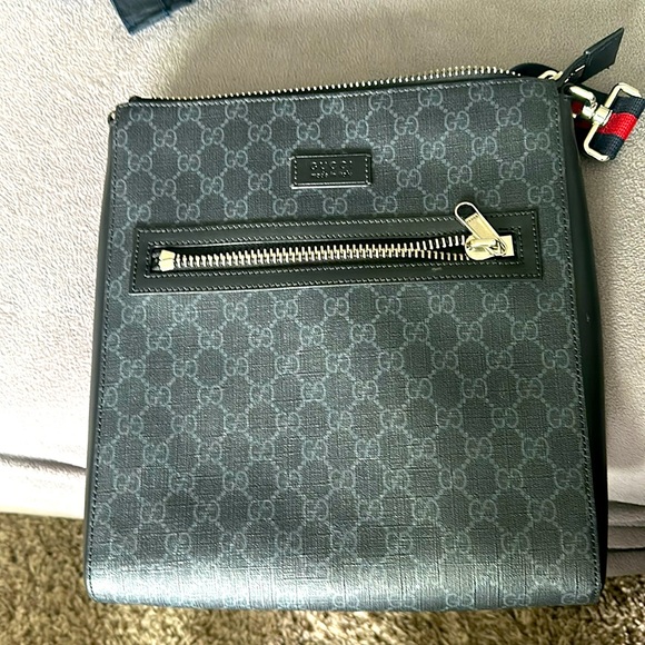 Large messenger GG Black - Picture 1 of 5